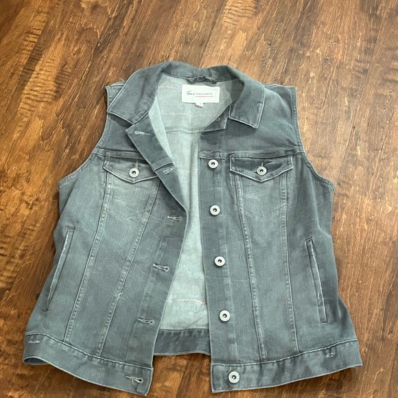 NWT UpCycled Nirvana Graphic Denim vest size Small - Picture 2 of 6